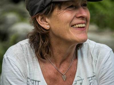 Snowline Group member